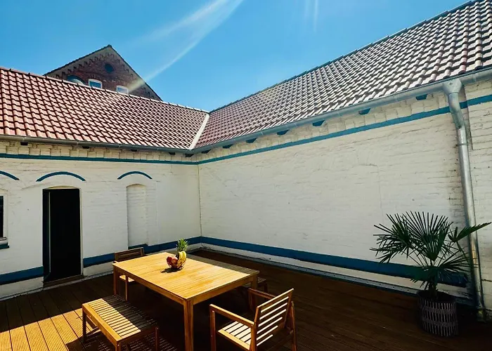 Zentrales Apartment Mit Grosser Terrasse