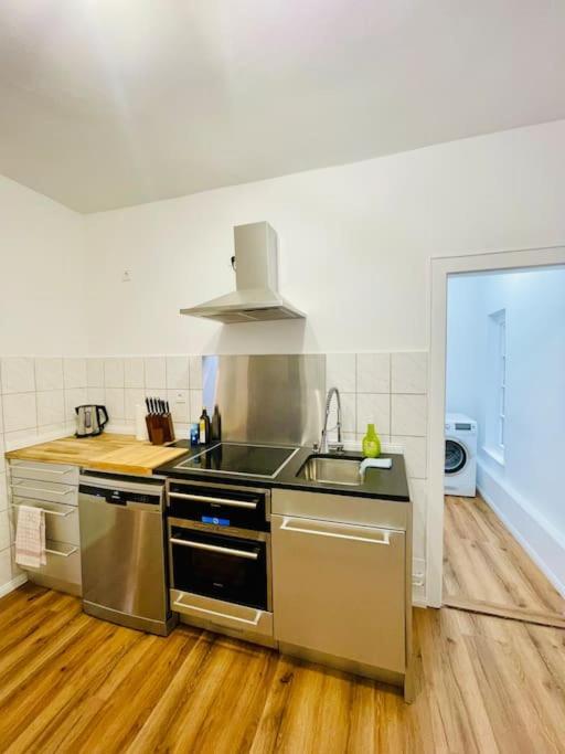 Zentrales Mit Grosser Terrasse Apartamento Brunswick