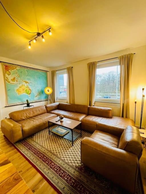 Apartamento Zentrales Mit Grosser Terrasse *