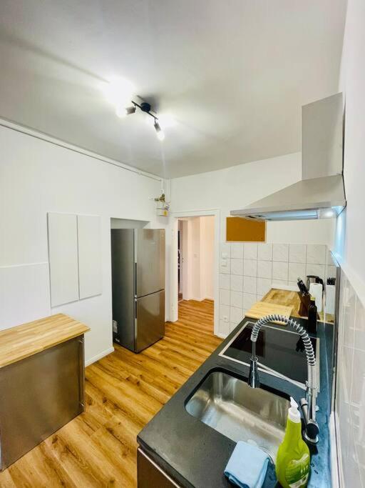 Zentrales Mit Grosser Terrasse Apartamento *