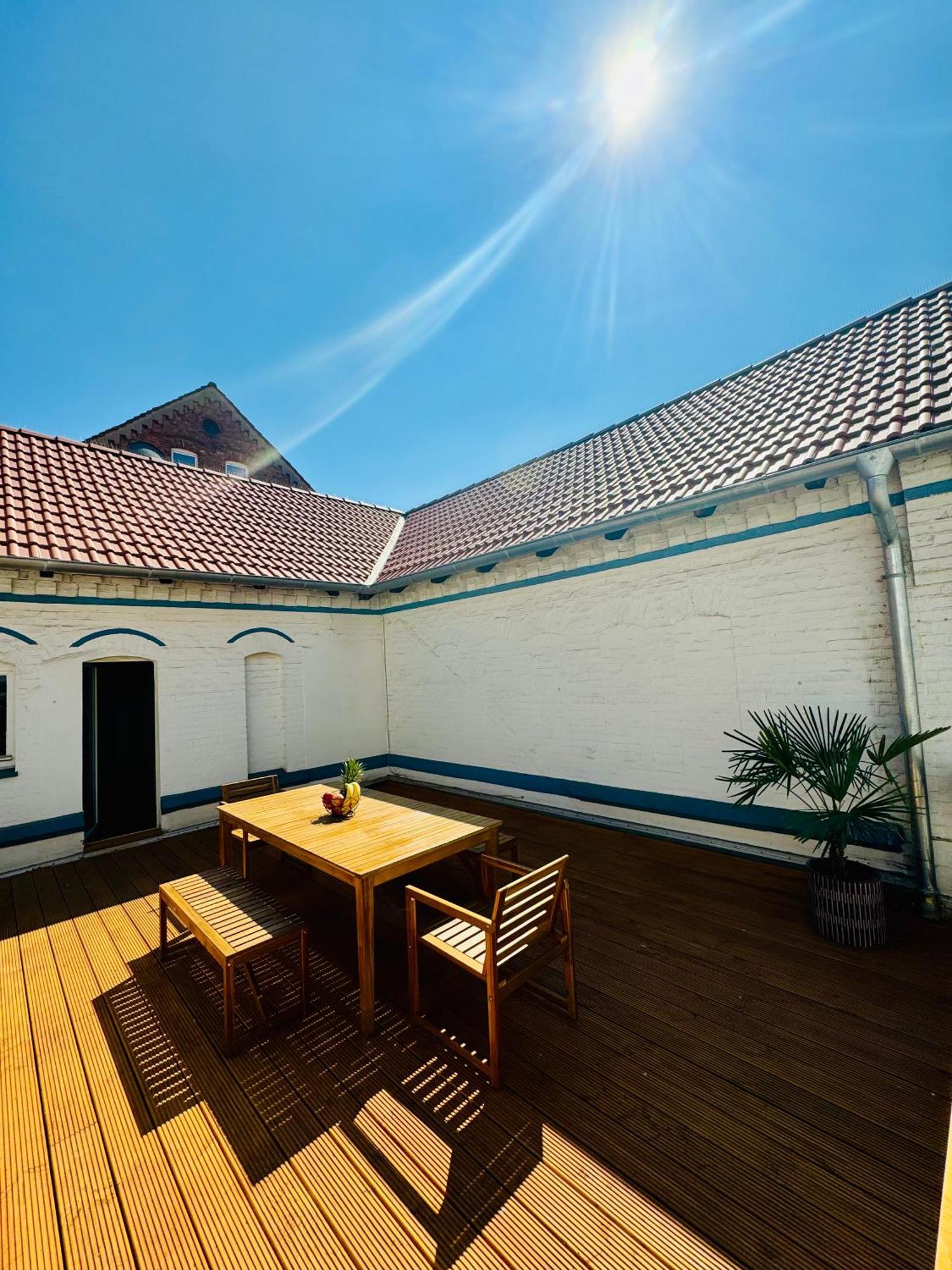 Zentrales Mit Grosser Terrasse Apartment *